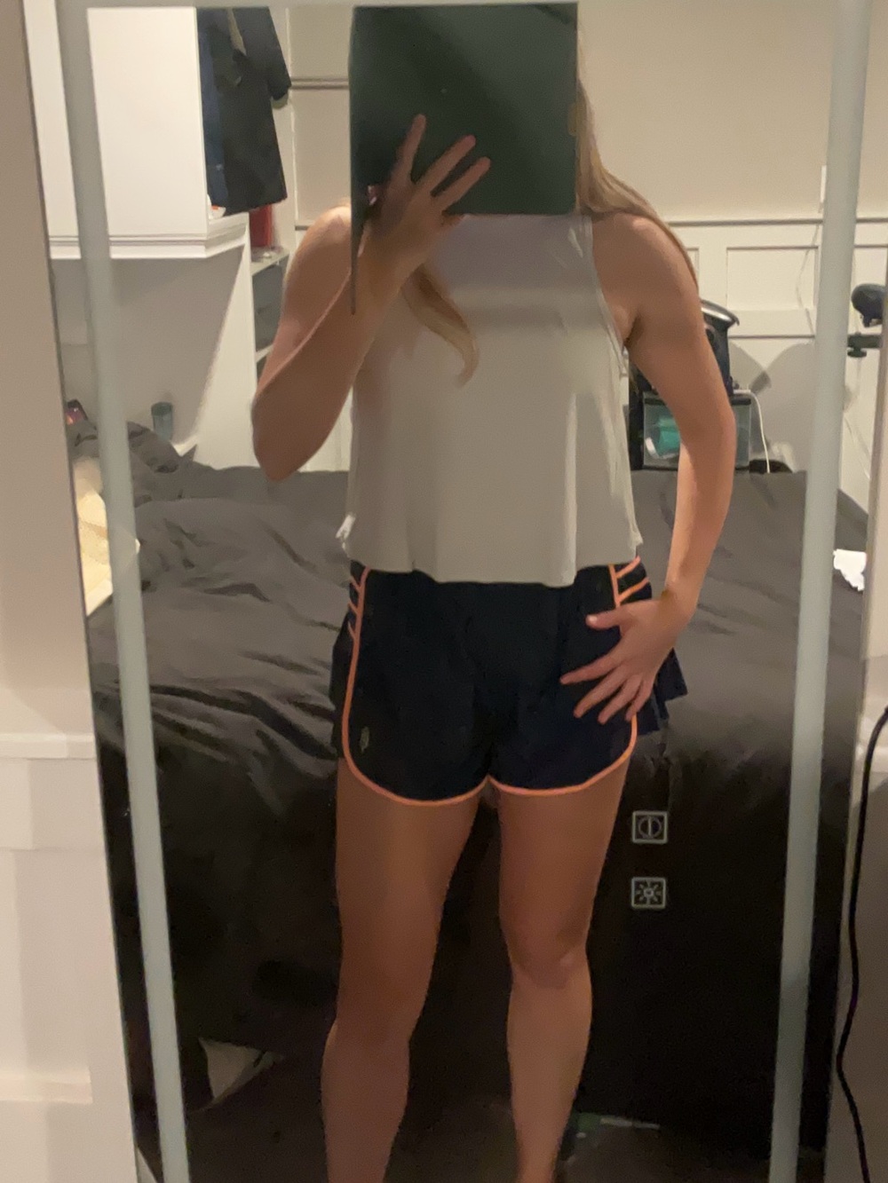 Shorts - Picture 3 of 3